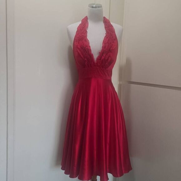 Adrianna Papell Vtg. Y2K Red Silk Babydoll Halter Dress w/Beading at Waist, Sz 6 - Picture 1 of 12